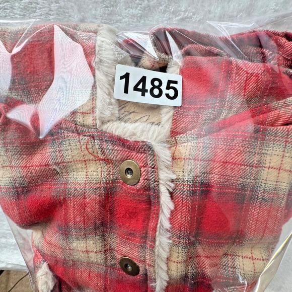 White Crow Shacket Size Large Red Cream Black Plaid Hooded Flannel Faux Fur‎ - Picture 15 of 15